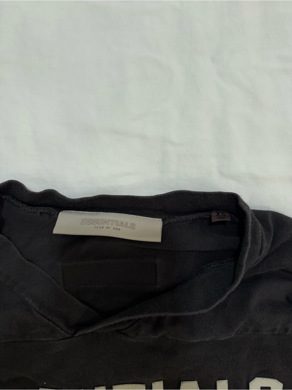 ESSENTIALS women’s Black Graphic 77 Tee - Picture 3 of 3